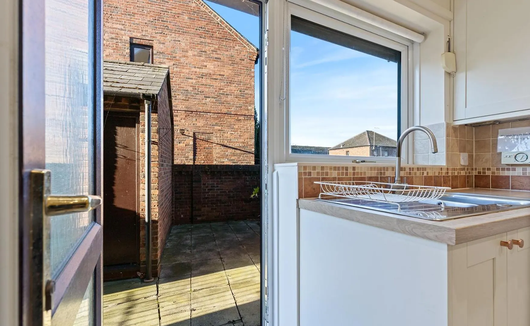Pass The Keys Central Townhouse With Free Parking York