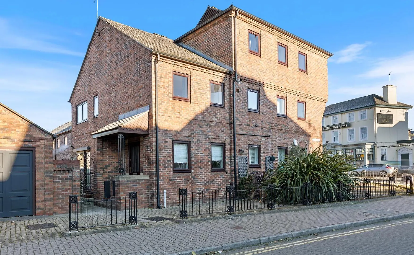 Pass The Keys Central Townhouse With Free Parking York 0*,  Royaume-Uni